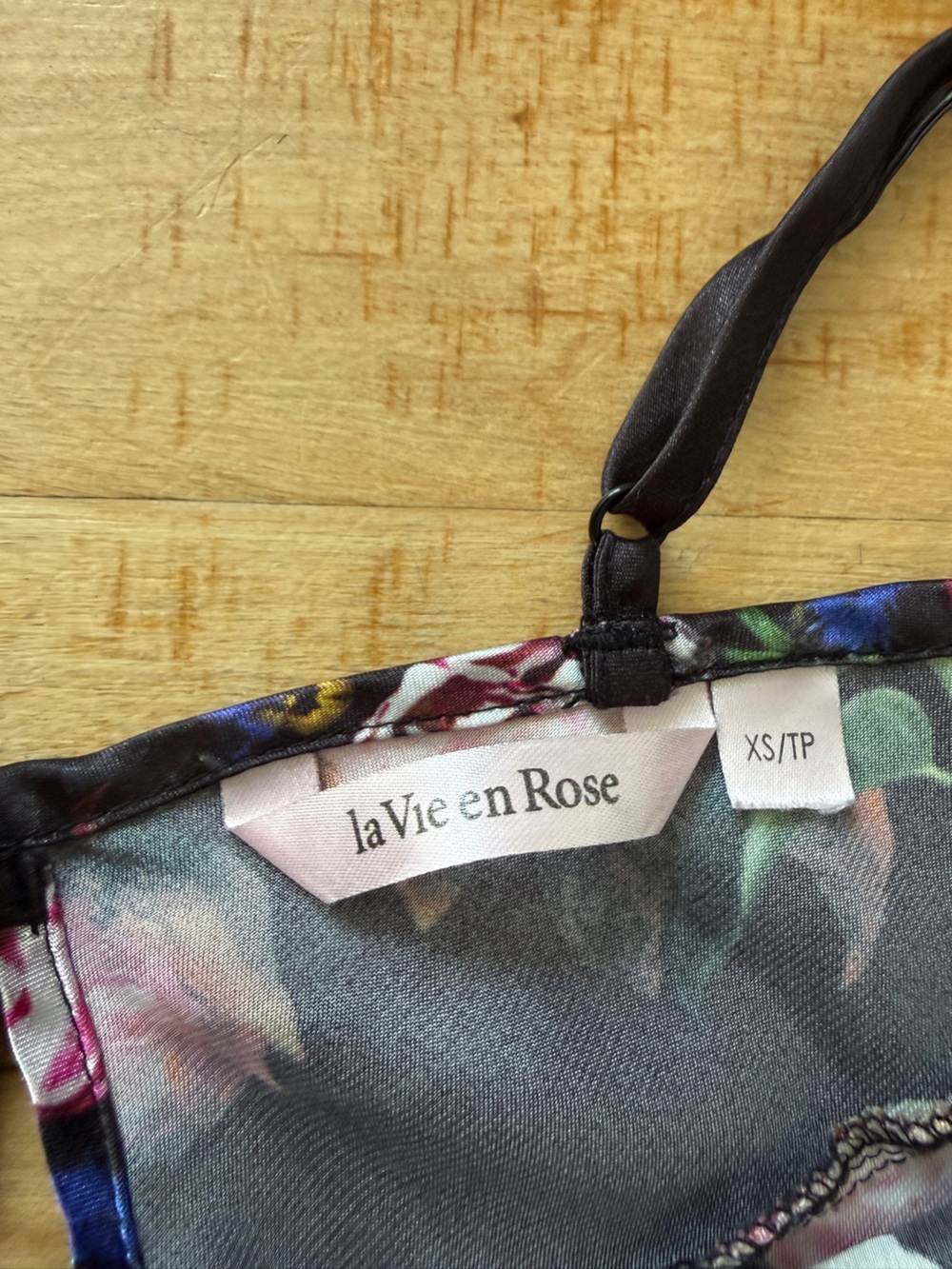 Vintage La Vie En Rose Black Floral Satin Lace-Trim Slip - Picture 2 of 4